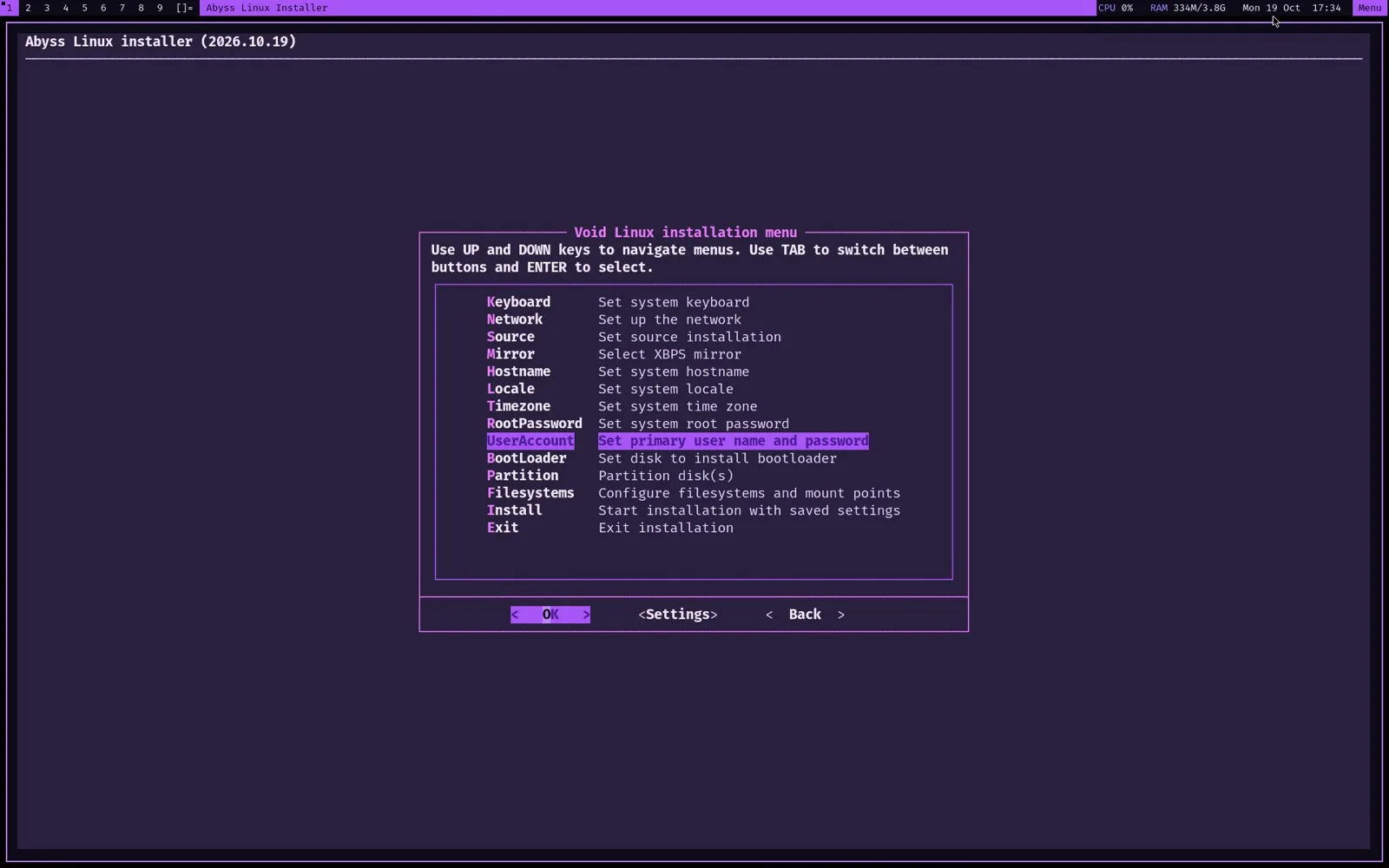 Installer: void-installer with one-step UEFI partitioning and a dark theme.